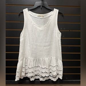 Valentina Naldi White Linen Tank Top with Crochet Cotton Hem – Made in Italy